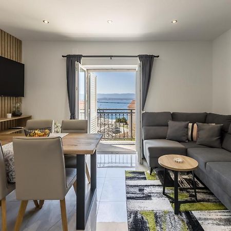 Apartments Petra Bol Luaran gambar
