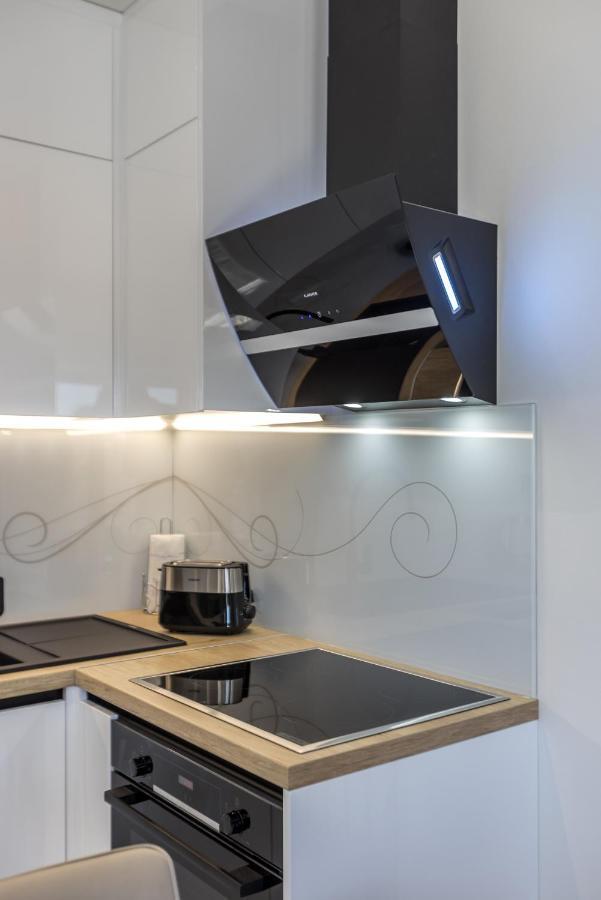 Apartments Petra Bol Luaran gambar