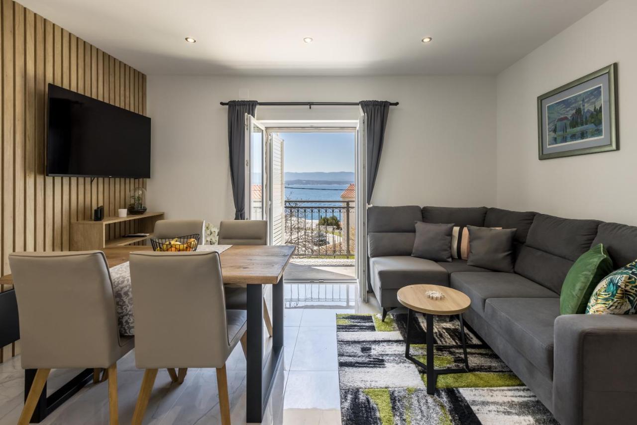 Apartments Petra Bol Luaran gambar