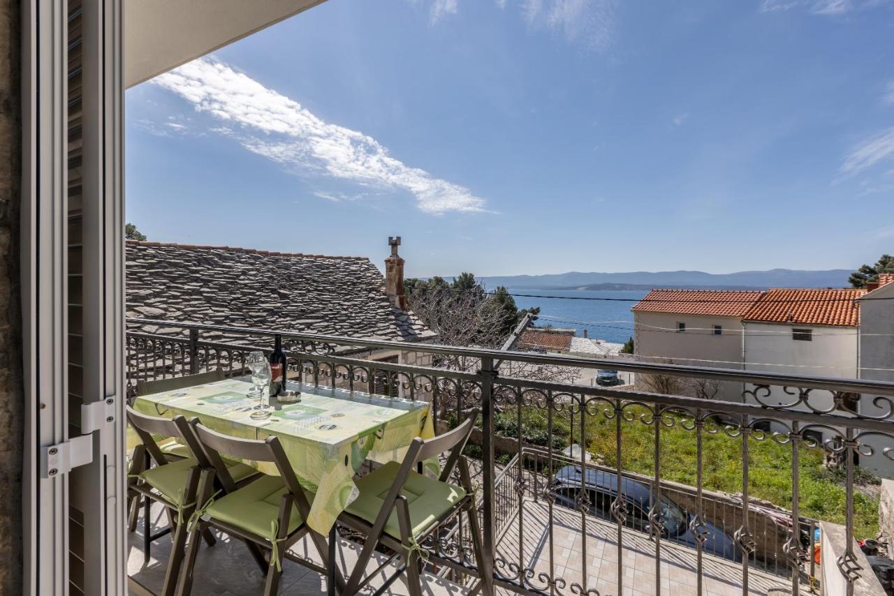 Apartments Petra Bol Luaran gambar