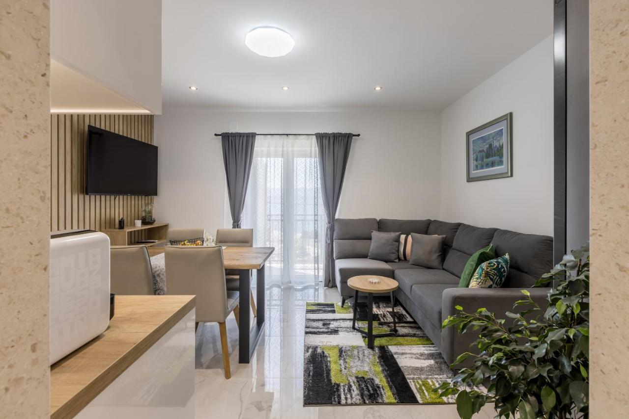 Apartments Petra Bol Luaran gambar